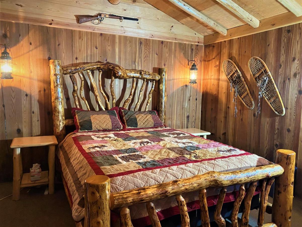 Alaska Creekside Cabins In Сюърд Екстериор снимка