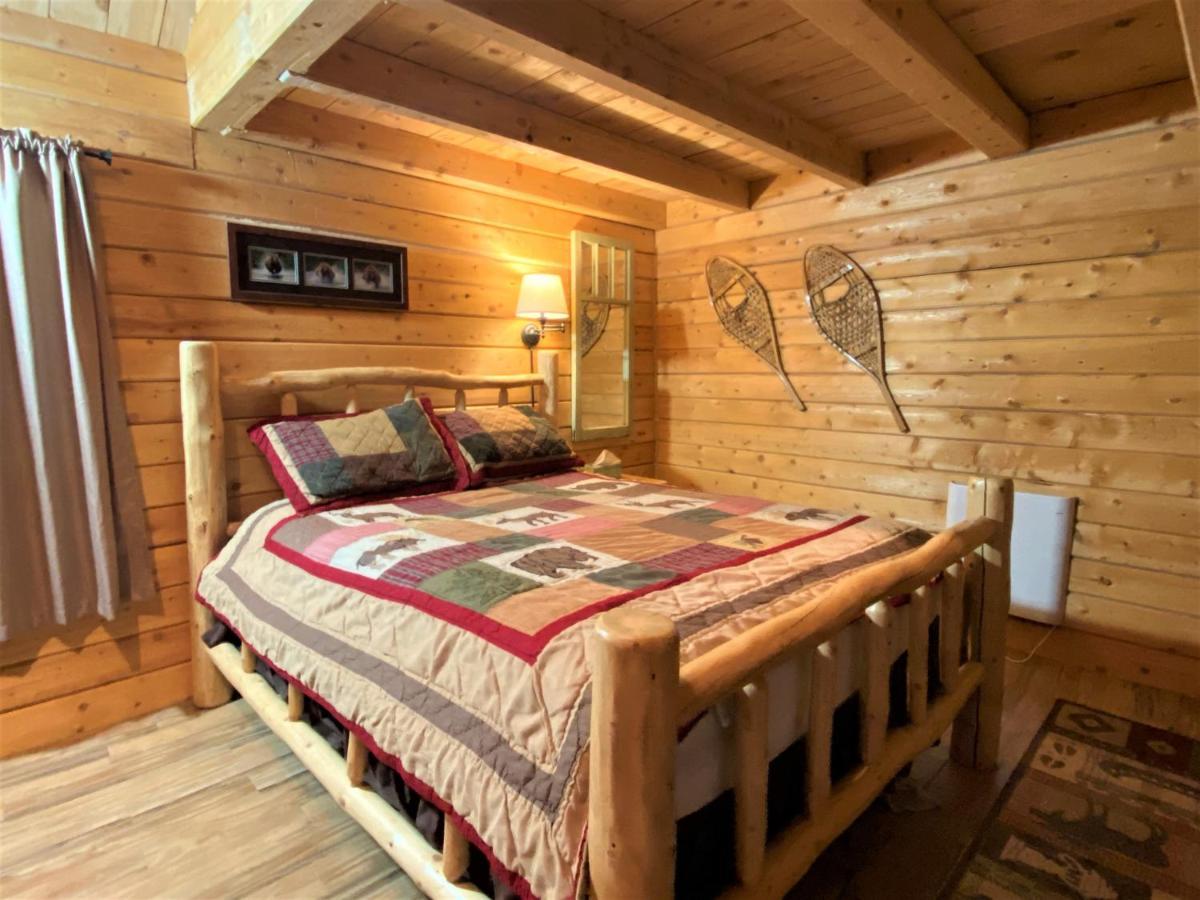 Alaska Creekside Cabins In Сюърд Екстериор снимка